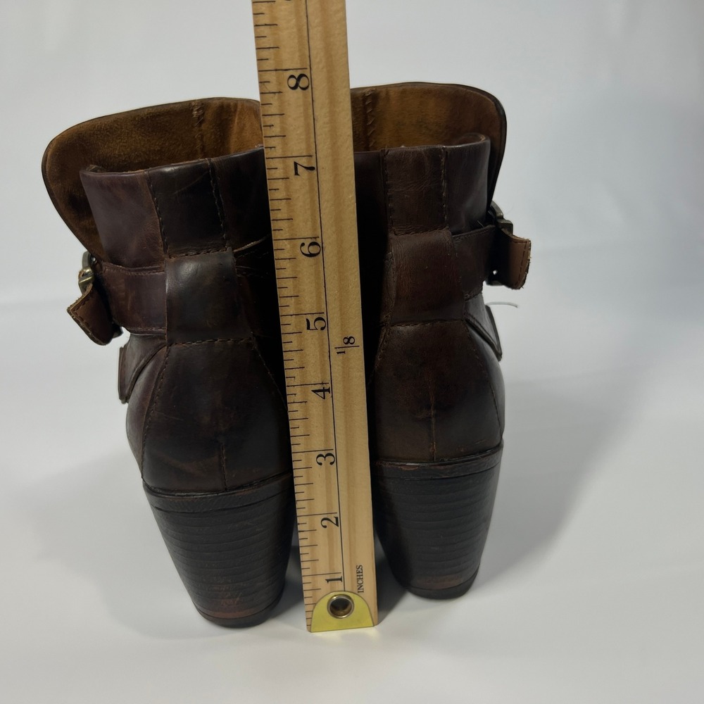 B.O.C by Born Brown Leather Buckle Ankle Boots 8.5 Block Heel Side Zip Booties - Picture 6 of 8